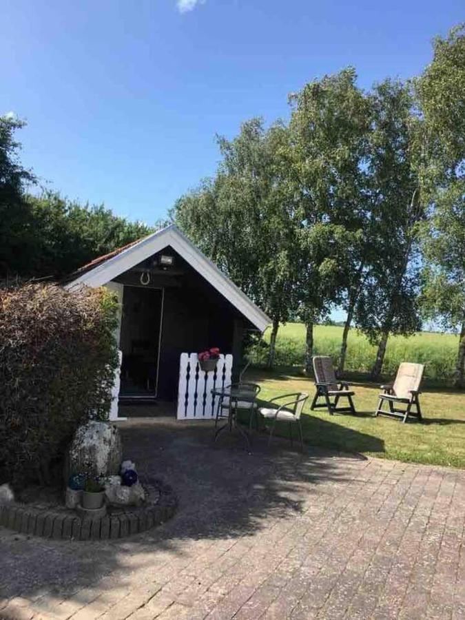 Stunning Romantik Cabin Close To Baltic Sea Villa Idestrup Eksteriør bilde